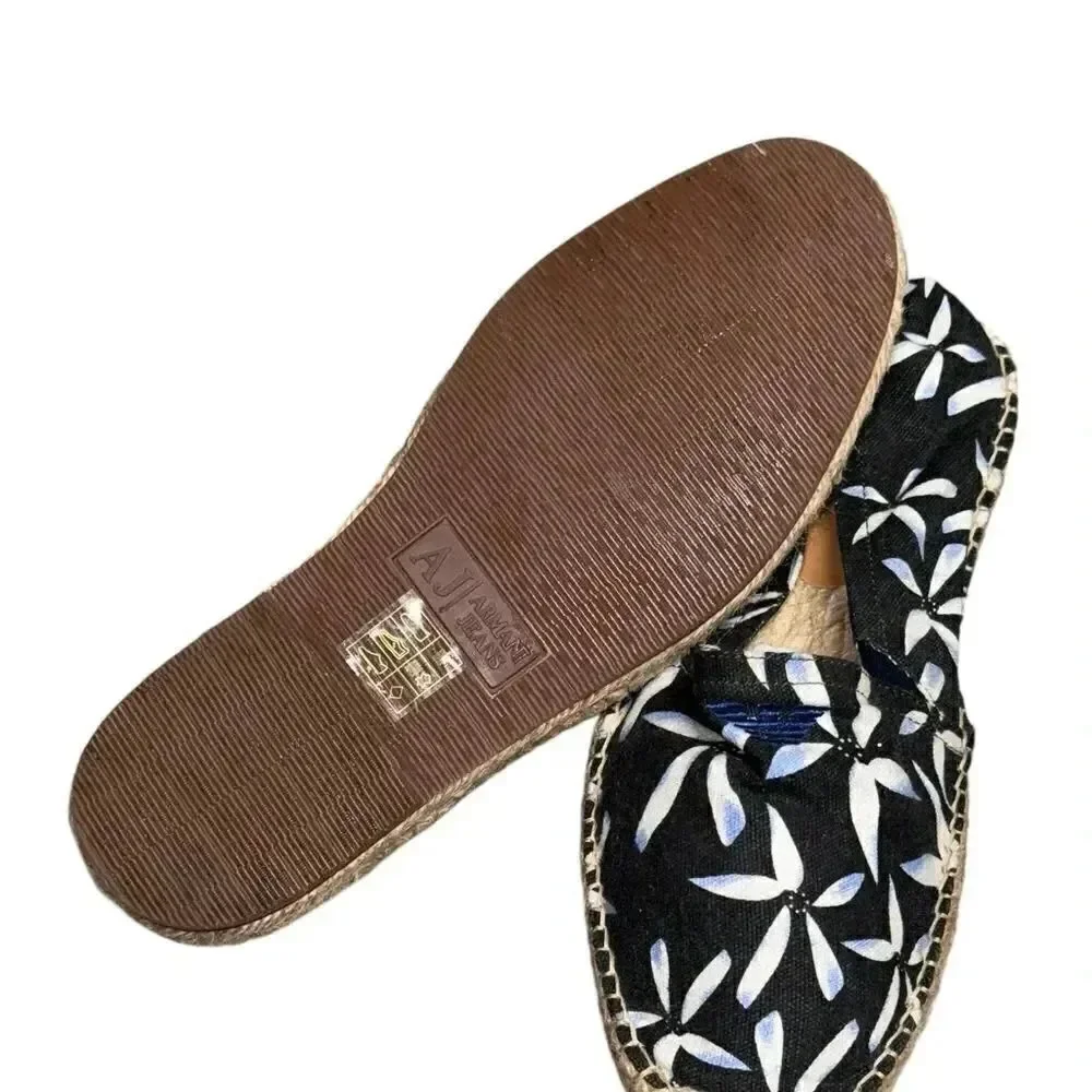 Women’s ARMANI JEANS blue & white floral Espadrille SLIP ON shoes Size 6.5